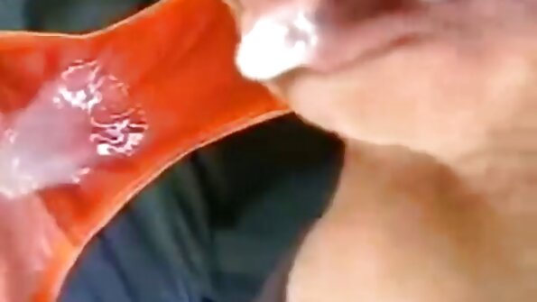 اسمحوا لي أن سحق الديك ضخمة مزيفة سكس تويتر عالمي مترجم